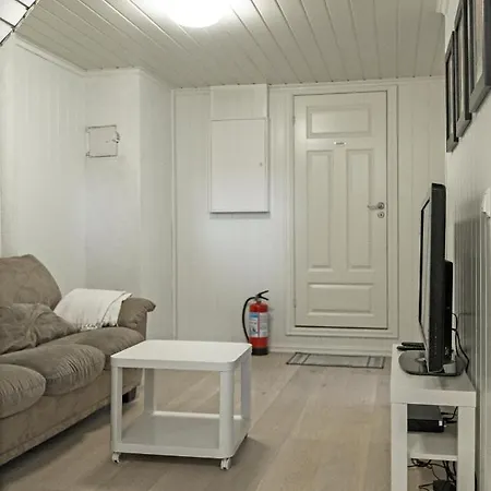 Et Sted A Senke Skuldrene Og Nyte Stillheten. Apartment *